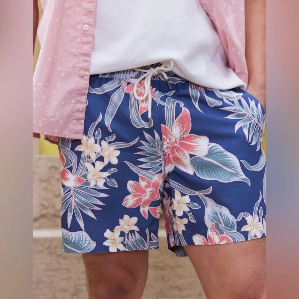 American Eagle Mens Tropical Floral Swim Trunks Board Shorts Blue XL 5" Inseam
